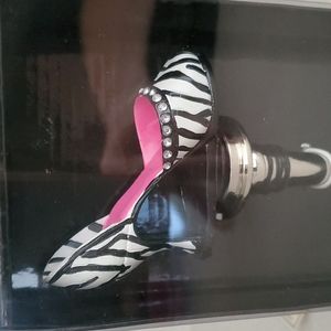 Shoe wine bottle stopper NEW!!